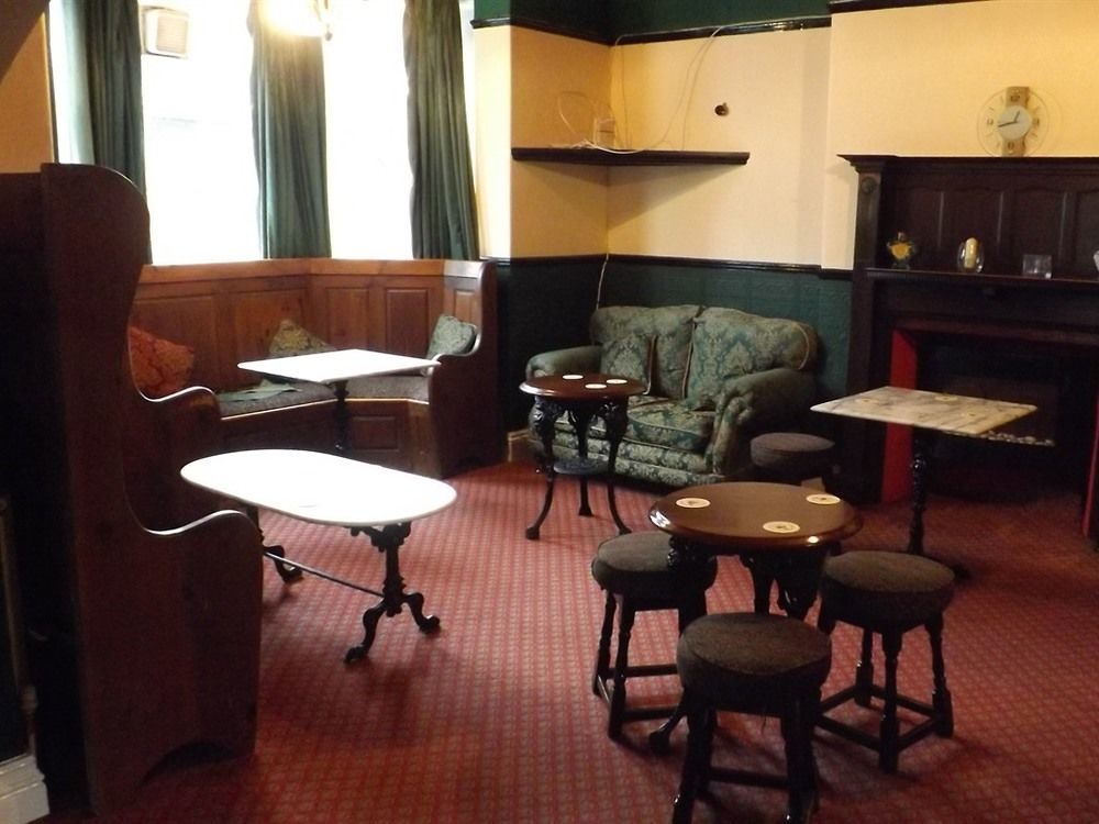 The Montpellier Hotel Llandrindod Wells Buitenkant foto